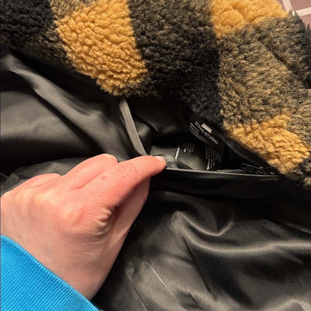 STAND STUDIO Faux Fur Teddy Maria Coat - Picture 15 of 16